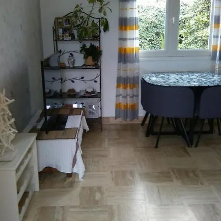 Loue Chambre Chez L Habitant Acces A La Cuisine A 10 Mn Des Plages Ploeven Exterior photo