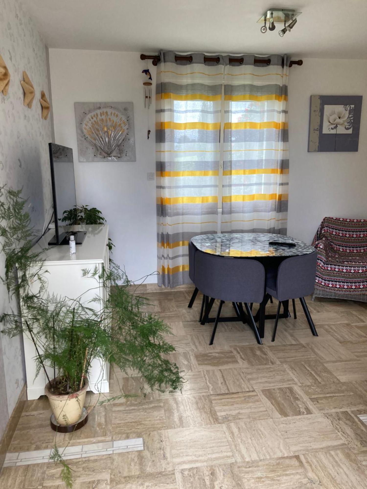 Loue Acces A La Cuisine A 10 Mn Des Plages Séjour chez l'habitant