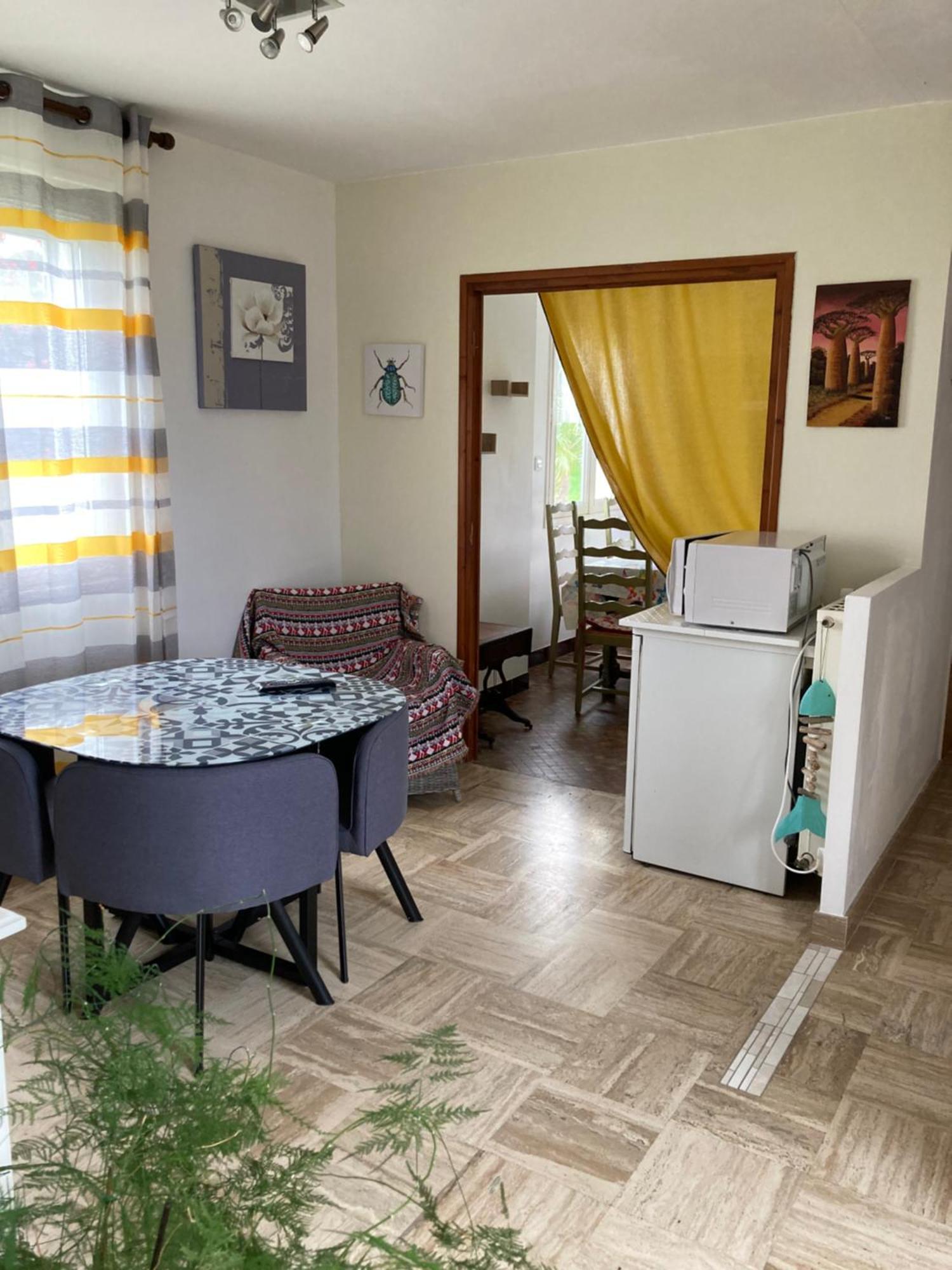 Loue Acces A La Cuisine A 10 Mn Des Plages